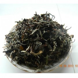Margaret's Hope White Tea (AUTUMN FLUSH 2013)